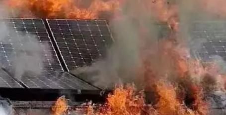 光伏電站防火云臺攝像機